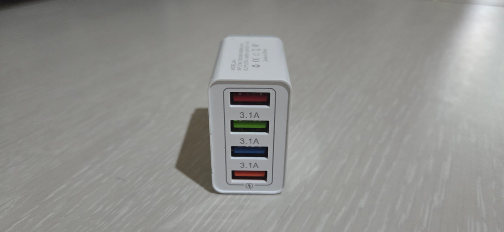 Caricabatterie 3.1A 4 Porte USB Type-A Spina EU