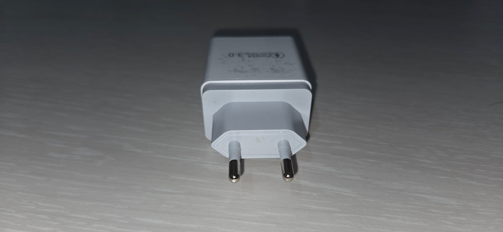 Caricabatterie 48W 4 Porte USB Type-A/C Spina EU