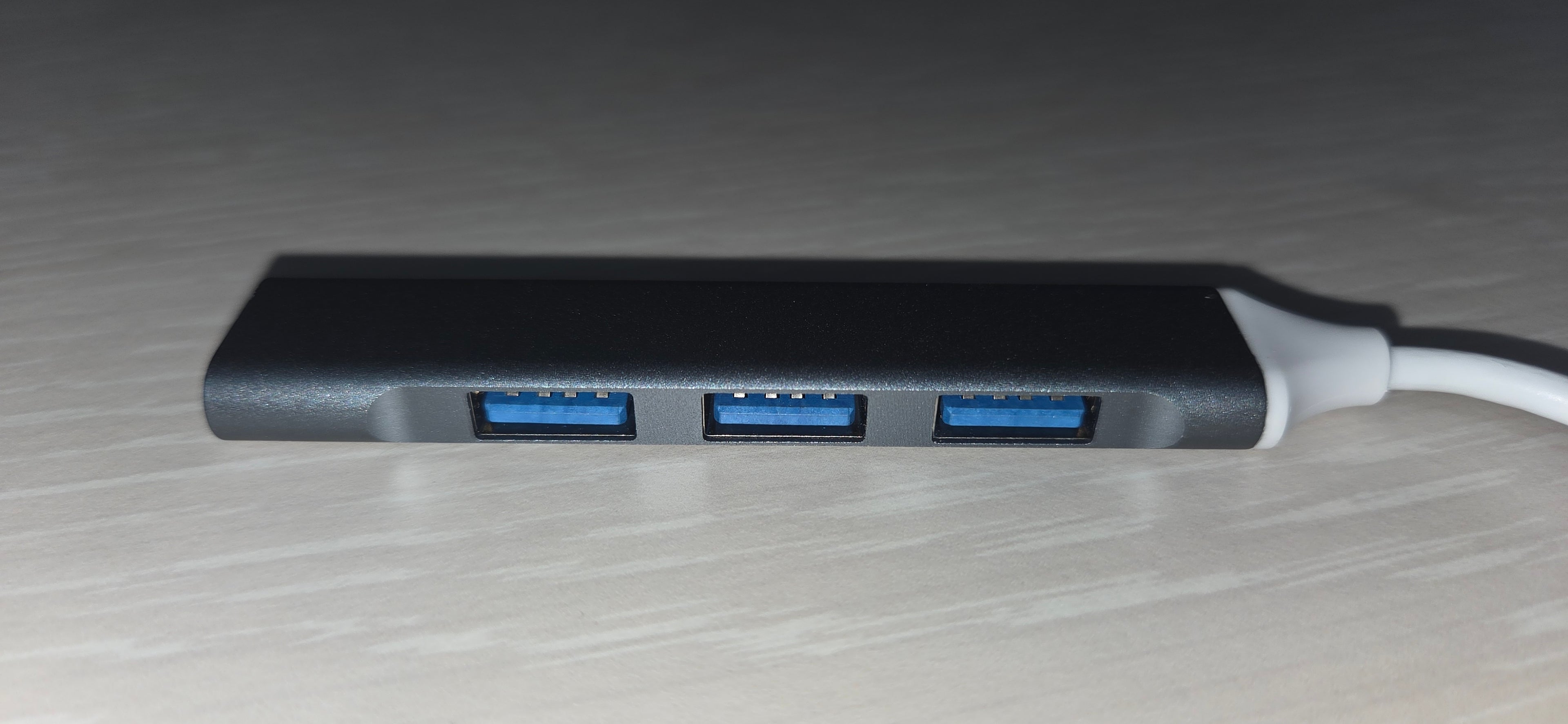 HUB USB Type-C > 4x USB Type-A