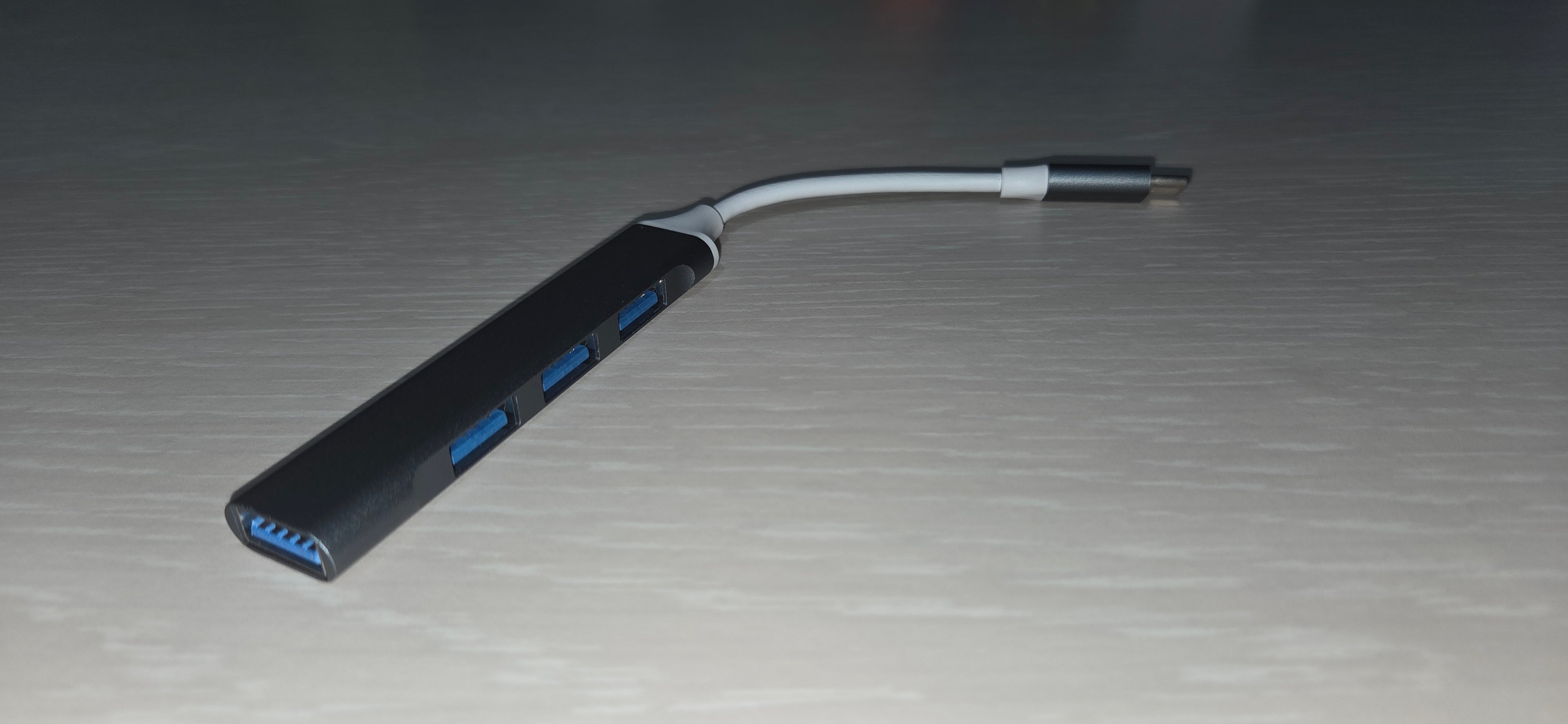 HUB USB Type-C > 4x USB Type-A