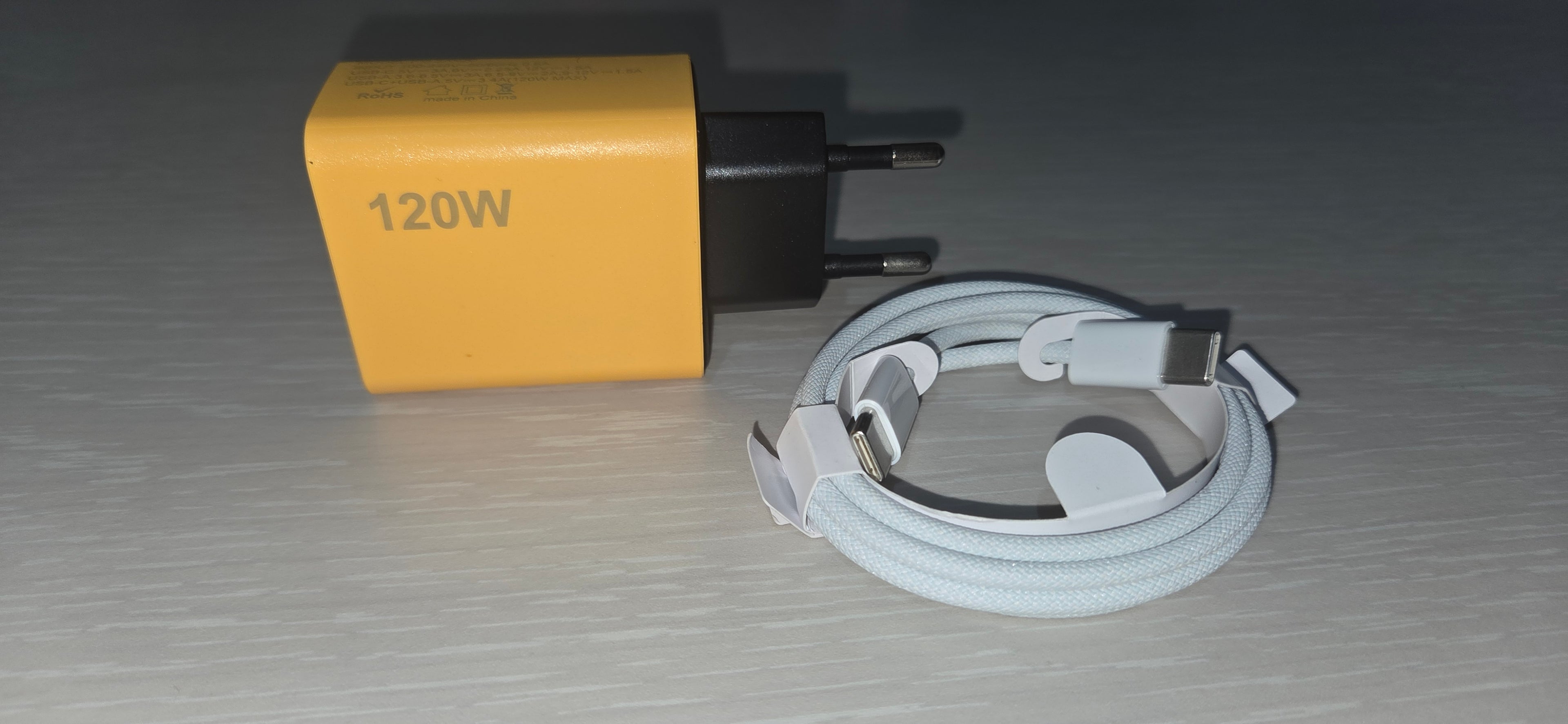 Kit Caricabatterie 120W 4 Porte USB Type-A/C Spina EU + Cavo USB Type-C > Lighting Grado A++