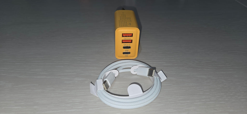 Kit Caricabatterie 120W 4 Porte USB Type-A/C Spina EU + Cavo USB Type-C > Lighting Grado A++