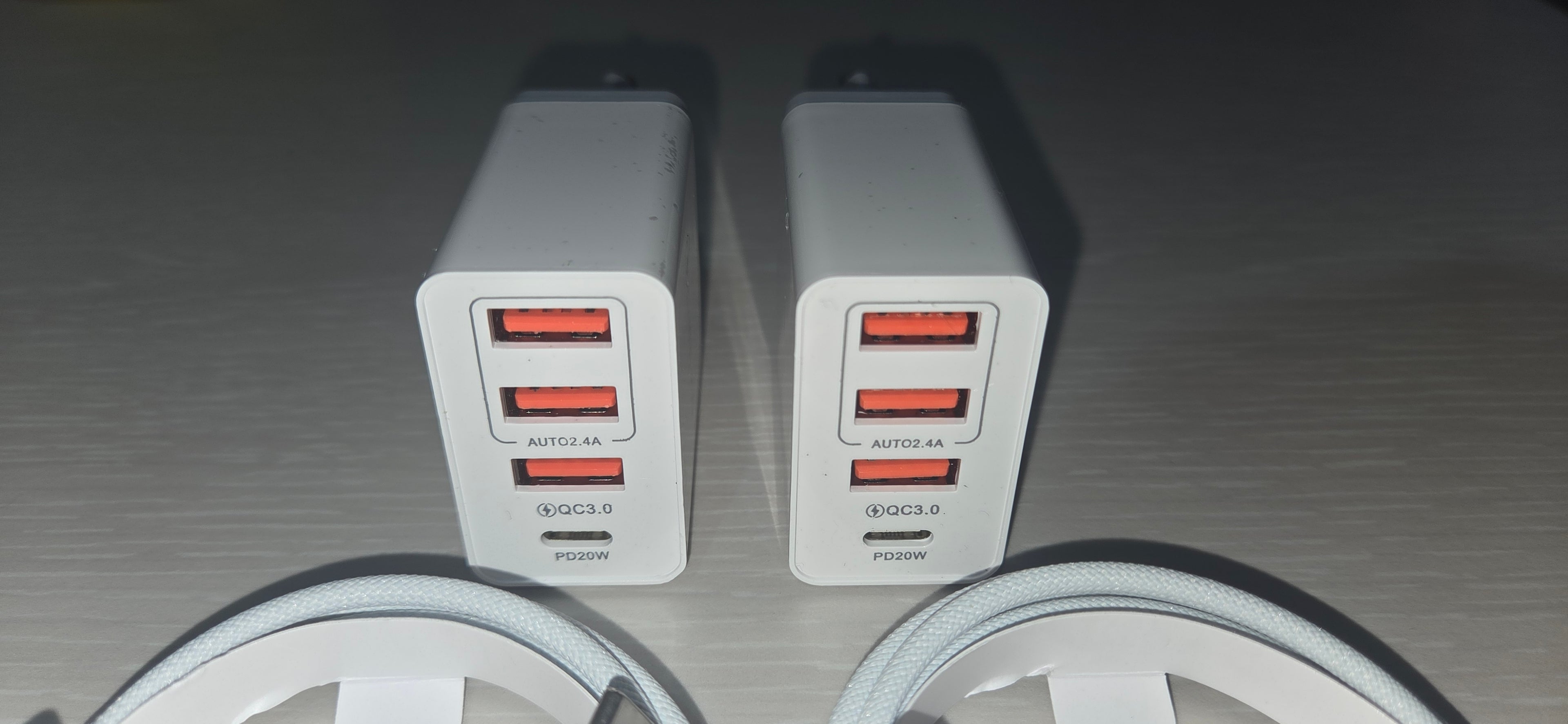 2x Kit Caricabatterie 48W 4 Porte USB Type-A/C + 2x Cavo USB Type-C > Type-C