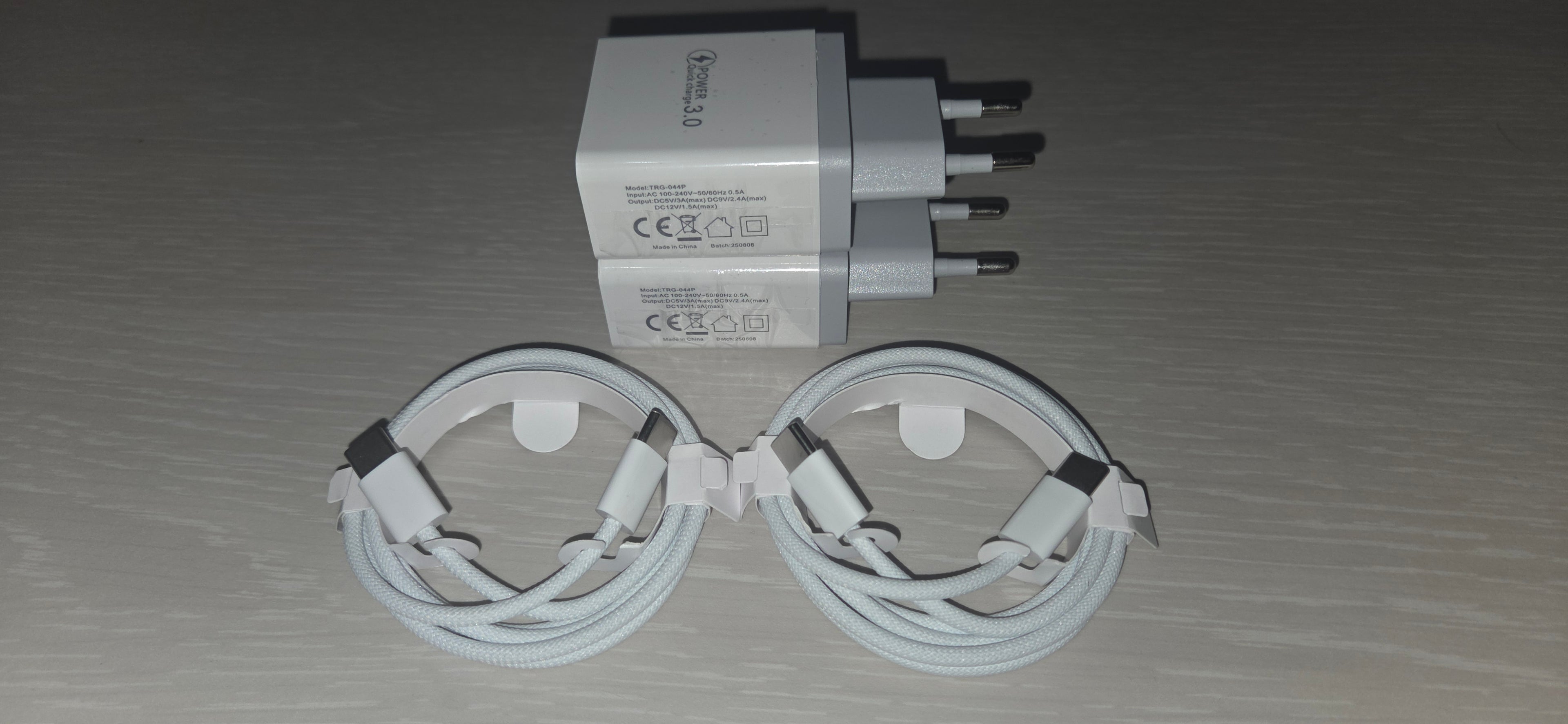 2x Kit Caricabatterie 48W 4 Porte USB Type-A/C + 2x Cavo USB Type-C > Type-C