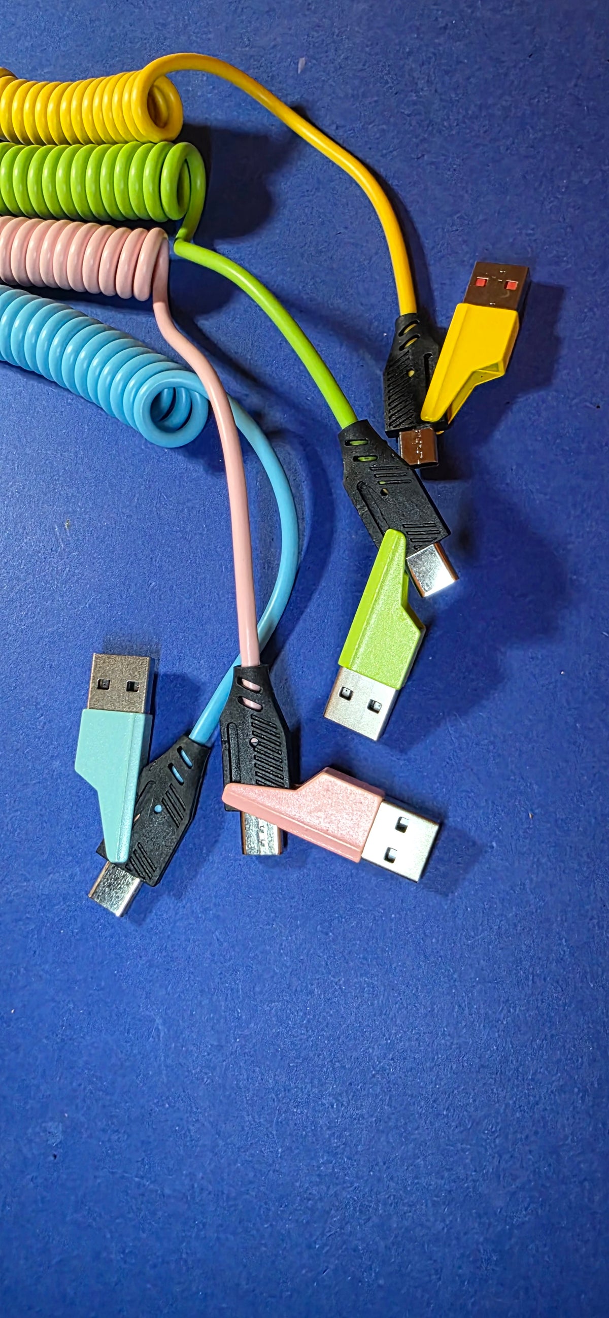 Set di 4 Cavi Smartphone a Ricarica Rapida Combo USB-C / Lightning